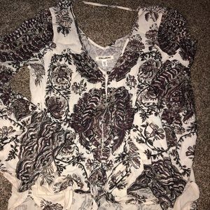 Billabong bell sleeved top